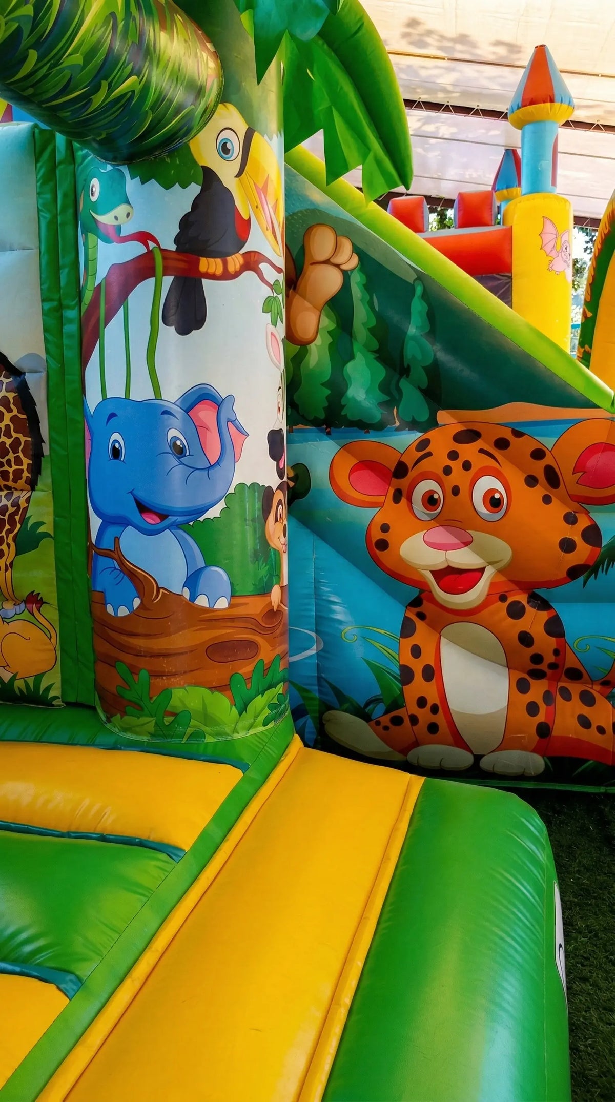 festeggia il tuo compleanno al parco giochi con scivoli gonfiabili a roma